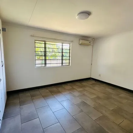 Image 9 - Helium Height Road, Wild En Weide, Richards Bay, 3900, South Africa - Apartment for rent
