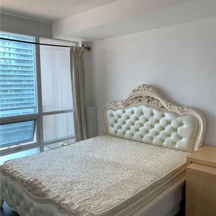 Image 5 - Residences of College Park South, 761 Bay Street, Old Toronto, ON M5G 2J9, Canada - Apartment for rent