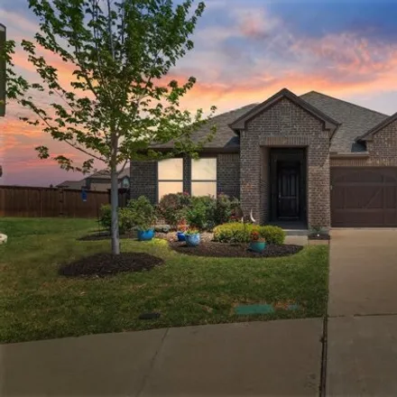 Buy this 3 bed house on 501 Hay Barn Hollow in Celina, TX 75009