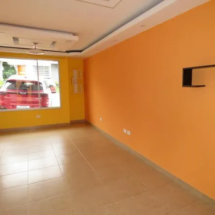 Rent this 3 bed house on unnamed road in 170155, Calderón