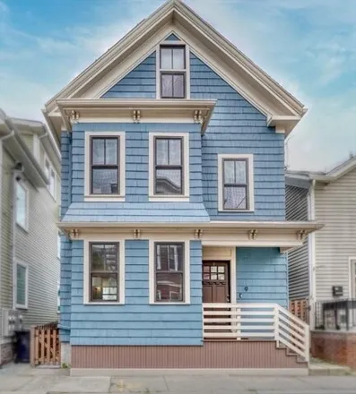 Buy this 3 bed house on 9 Oakland Street in Cambridge, MA 02139