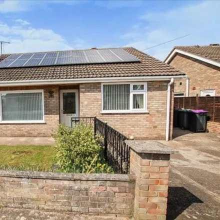 Buy this 3 bed house on Saint Davids Road in North Hykeham, LN6 8QL