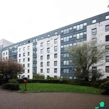 Buy this 2 bed apartment on Kingston Quay in Morrison Street, Glasgow