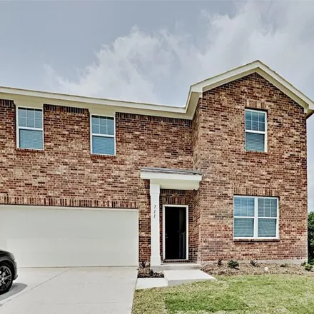 Rent this 4 bed house on Birkdale Lane in Lavon, TX 75166