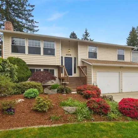 Buy this 3 bed house on 4409 Southeast 4th Street in Renton, WA 98059