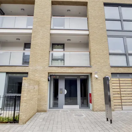 Image 1 - Packington Square, London, N1 7FX, United Kingdom - Apartment for rent