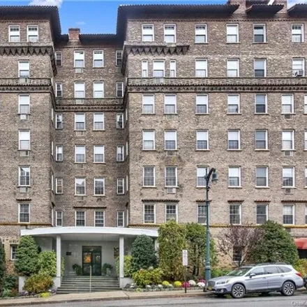 Image 1 - 16 North Chatsworth Avenue, Mamaroneck, NY 10538, USA - Apartment for sale