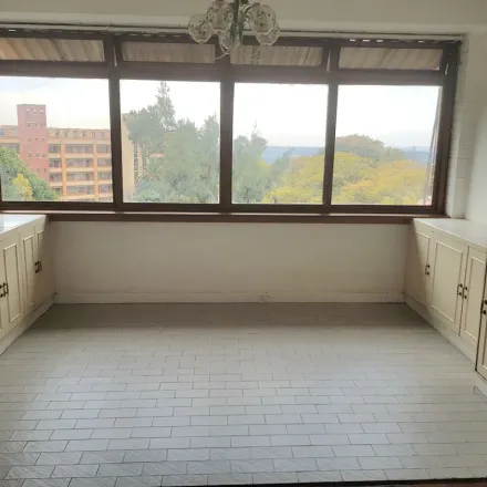 Image 4 - Central Street, Houghton Estate, Johannesburg, 2001, South Africa - Apartment for rent