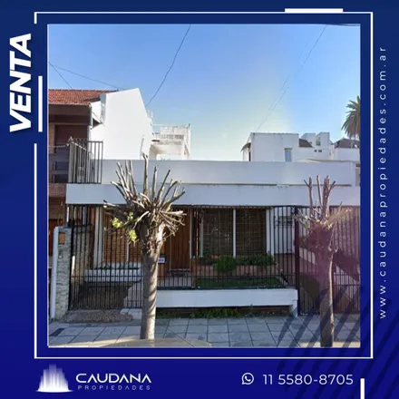 Buy this studio house on Catriel 1202 in Partido de La Matanza, B1704 FLD Ramos Mejía
