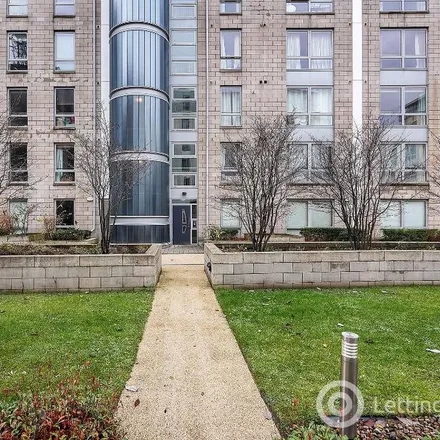 Image 2 - 39-43 Gardner's Crescent, City of Edinburgh, EH3 9BA, United Kingdom - Apartment for rent
