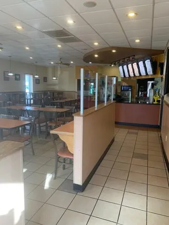 Image 2 - Taco Jan's, East 1st Street, Ogallala, NE 69153, USA - House for sale