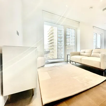 Image 3 - Centre Stage, Fountain Park Way, London, W12 7LG, United Kingdom - Apartment for rent