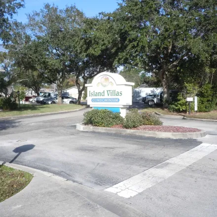 Buy this 2 bed condo on 737 West Pope Road in Saint Johns County, FL 32080