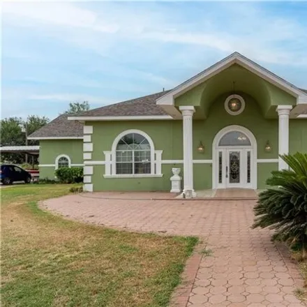 Buy this 3 bed house on 1398 Donna Plaza East in Colonia Boyce, Hidalgo County
