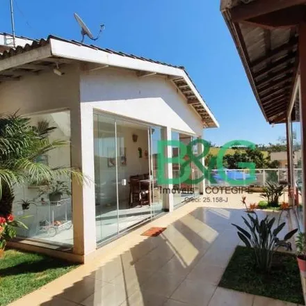 Buy this 5 bed house on Estrada da Laranja Azeda in Jardim dos Pinheiros, Atibaia - SP