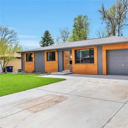 Buy this 4 bed house on 832 East 10th Avenue in Broomfield, CO 80020
