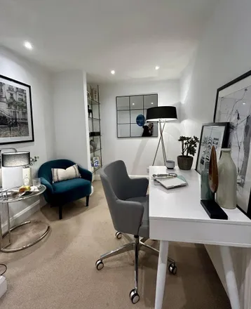 Image 4 - 7 Wavel Mews, London, NW6 3AB, United Kingdom - Apartment for rent