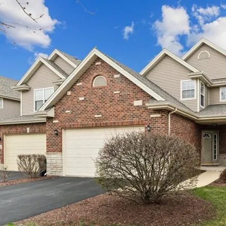 Buy this 3 bed townhouse on 17910 Iroquois Trace in Fernway, Tinley Park