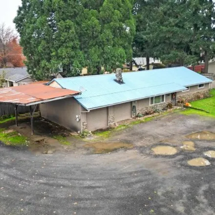 Image 3 - 122 Frances Street, Molalla, OR 97038, USA - House for sale