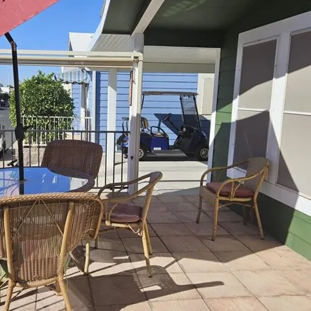 Image 6 - Viewpoint Golf Resort, 650 North Hawes Road, Mesa, AZ 85207, USA - Apartment for sale