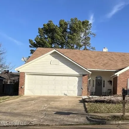 Buy this 3 bed house on 1860 Lincolnshire Boulevard in Village Glen, Ridgeland