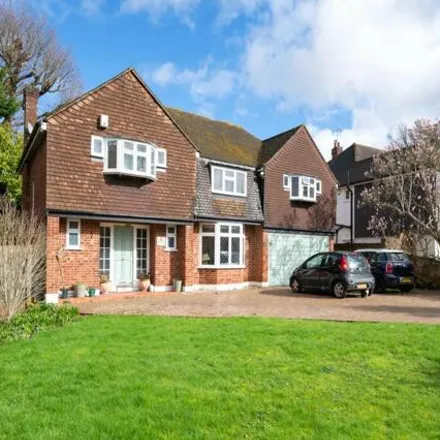 Buy this 5 bed house on The Mount in Walton-on-Thames, KT13 9LT