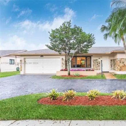 Buy this 3 bed house on 5344 Southwest 117th Terrace in Cooper City, FL 33330
