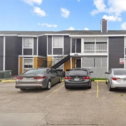 Buy this 2 bed house on 12659 Ashford Meadow Dr Unit 4 in Houston, Texas