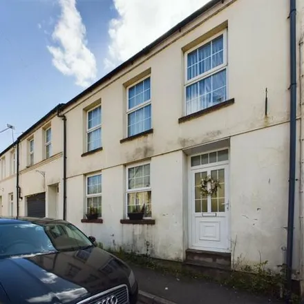 Buy this 5 bed house on Spar in 31 Merthyr Road, Cardiff