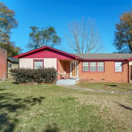 Buy this 2 bed house on 1257 West 6th Street in Hattiesburg, MS 39401