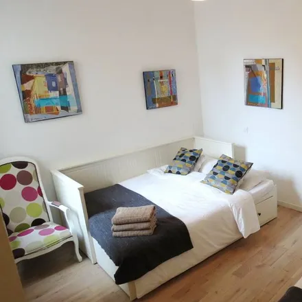 Rent this 4 bed townhouse on Avenue de Provence in 06000 Nice, France