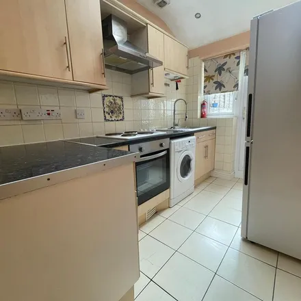 Rent this 1 bed apartment on Ninian Road in Cardiff, CF23 5EJ