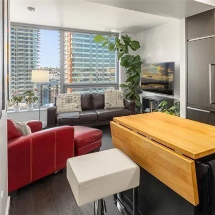 Image 5 - Nexus, 1200 Howell Street, Seattle, WA 98101, USA - Apartment for rent