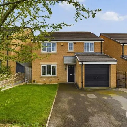 Buy this 4 bed house on Alder Road in Leeds, LS14 2FH