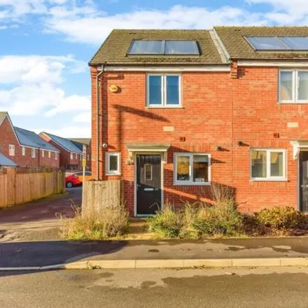 Buy this 2 bed house on Creed Road in Oundle, PE8 4QN