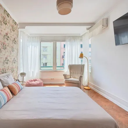 Rent this 8 bed apartment on Scarpin in Rua Castilho, 1250-071 Lisbon