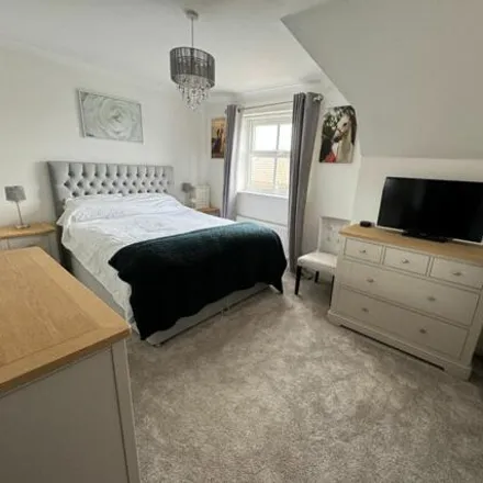 Image 7 - Canary Quay, Eastbourne, BN23 5UT, United Kingdom - Townhouse for sale