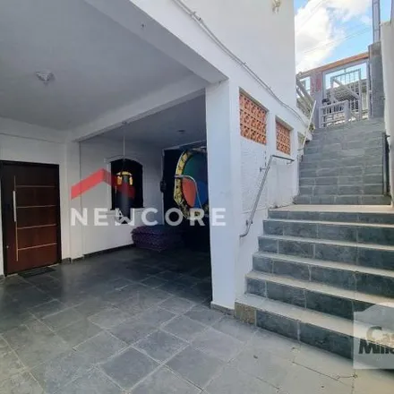 Buy this 2 bed house on Rua Coronel Joaquim Tibúrcio in Heliópolis, Belo Horizonte - MG