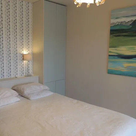 Rent this 3 bed house on Vaison-la-Romaine in Rue Jean Jaurès, 84110 Vaison-la-Romaine