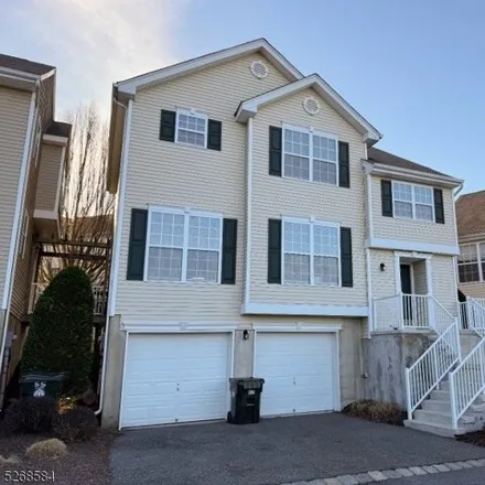 Rent this 3 bed duplex on 27 Sowers Drive in Mount Olive, NJ 07840