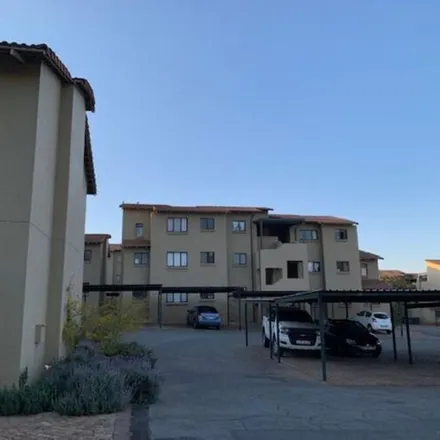 Rent this 1 bed apartment on 3rd Road in Northwold, Randburg