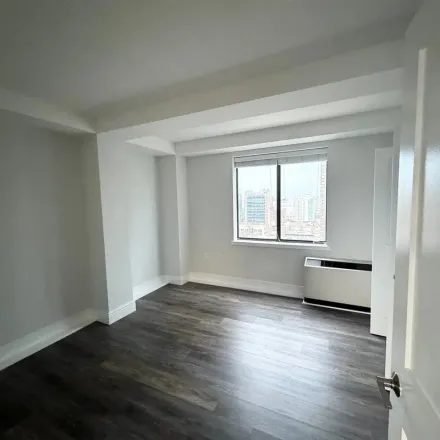 Image 3 - 316 East 91st Street, New York, NY 10128, USA - Apartment for rent