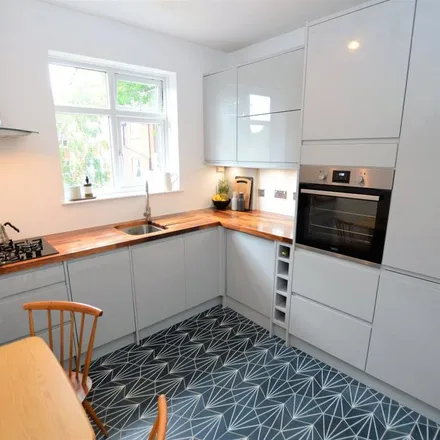 Rent this 1 bed apartment on 65 Harold Road in London, SE19 3SP