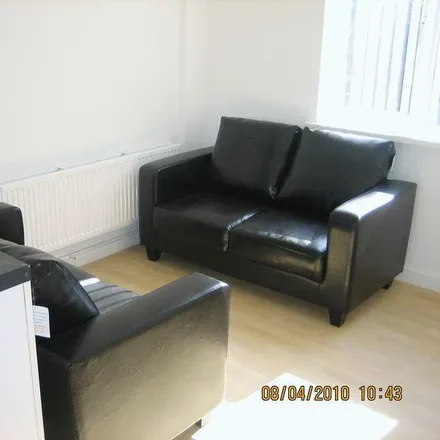 Image 5 - Bantock Way, Harborne, B17 0LX, United Kingdom - Townhouse for rent