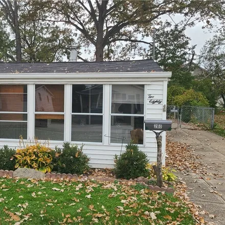 Buy this 2 bed house on 280 Bon Air Avenue in Elyria, OH 44035