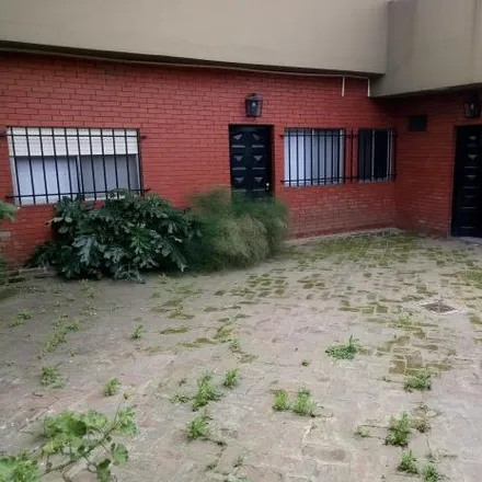 Buy this 2 bed house on Retiro 610 in Partido de Almirante Brown, Argentina