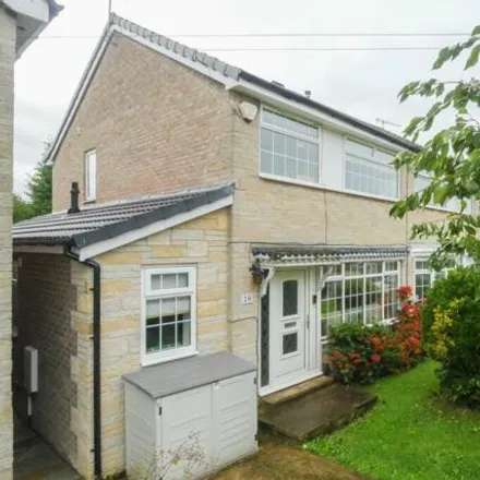 Buy this 3 bed duplex on unnamed road in Calverley, LS28 5SZ