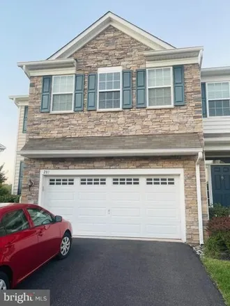 Rent this 3 bed house on 281 Fairfield Cir W in Royersford, Pennsylvania