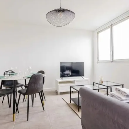 Rent this 4 bed apartment on Tour de Flandre in Rue Duvergier, 75019 Paris