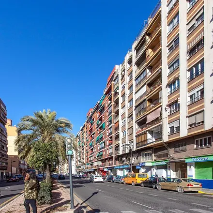Rent this 6 bed apartment on Avinguda del Primat Reig in 63, 46019 Valencia